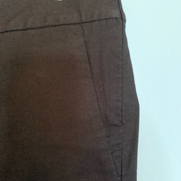 Ann Taylor City Short black stretch flat front high waisted shorts Sz 4 - Picture 3 of 10